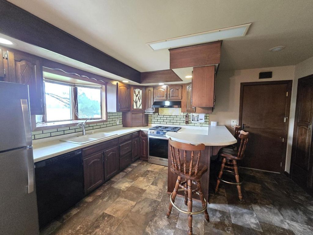 Photo of 6322 Wisconsin STREET, Vesper, WI 54489 (MLS # 22601317)