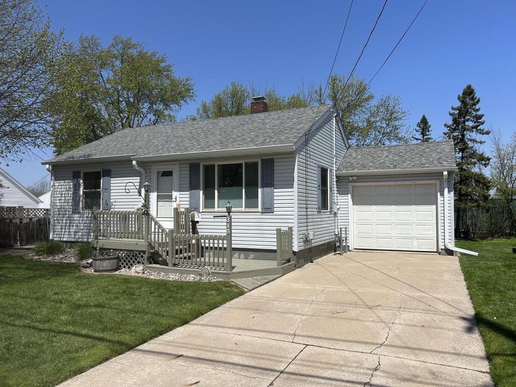 Photo of 315 W Factory STREET, Seymour, WI 54165 (MLS # 50325332)