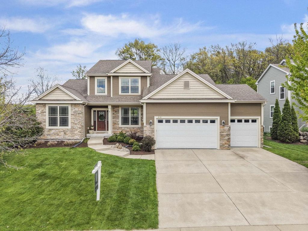 Photo of 2307 Trevor WAY, Madison, WI 53719 (MLS # 2021768)