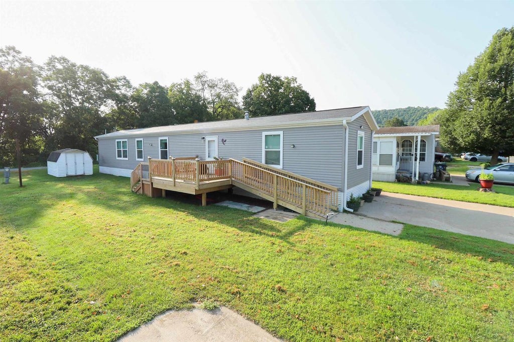 Photo of W5585 Cty Rd. MM ROAD #112, La Crosse, WI 54601 (MLS # 2024697)