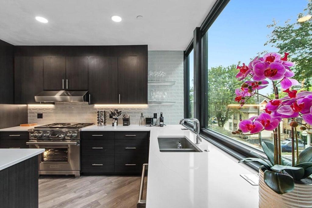 Photo of 211 S Henry STREET #201, Madison, WI 53703 (MLS # 2031467)