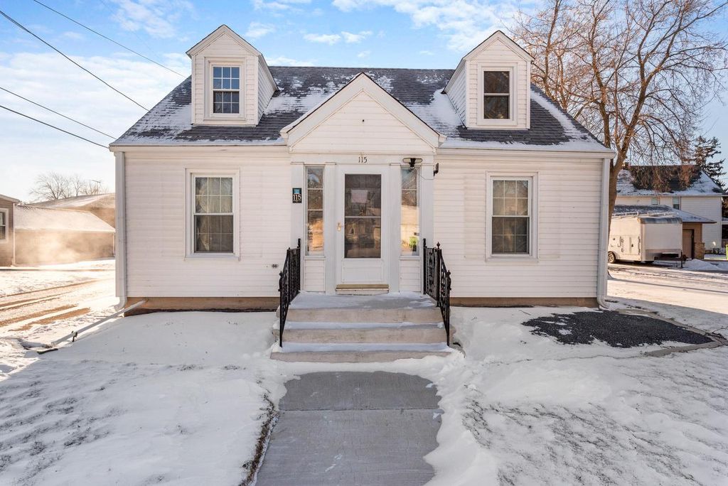 Photo of 115 Elm STREET, Kewaskum, WI 53040 (MLS # 1947325)