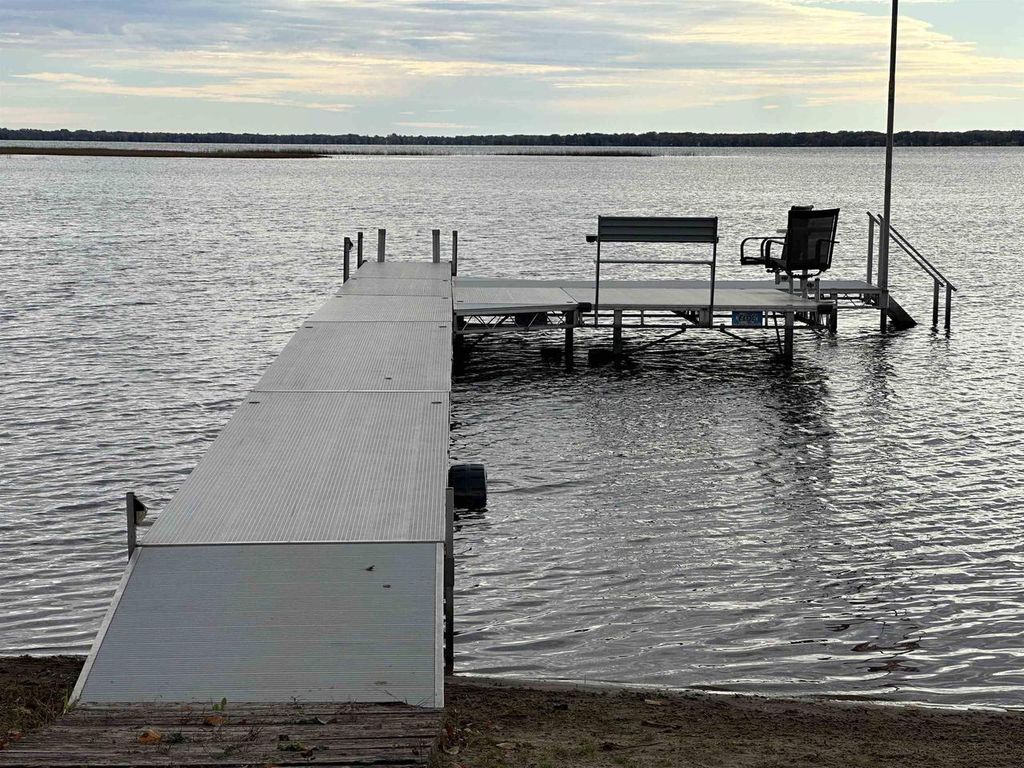 Photo of N6120 Cattau Beach COURT, Shawano, WI 54166 (MLS # 50319694)