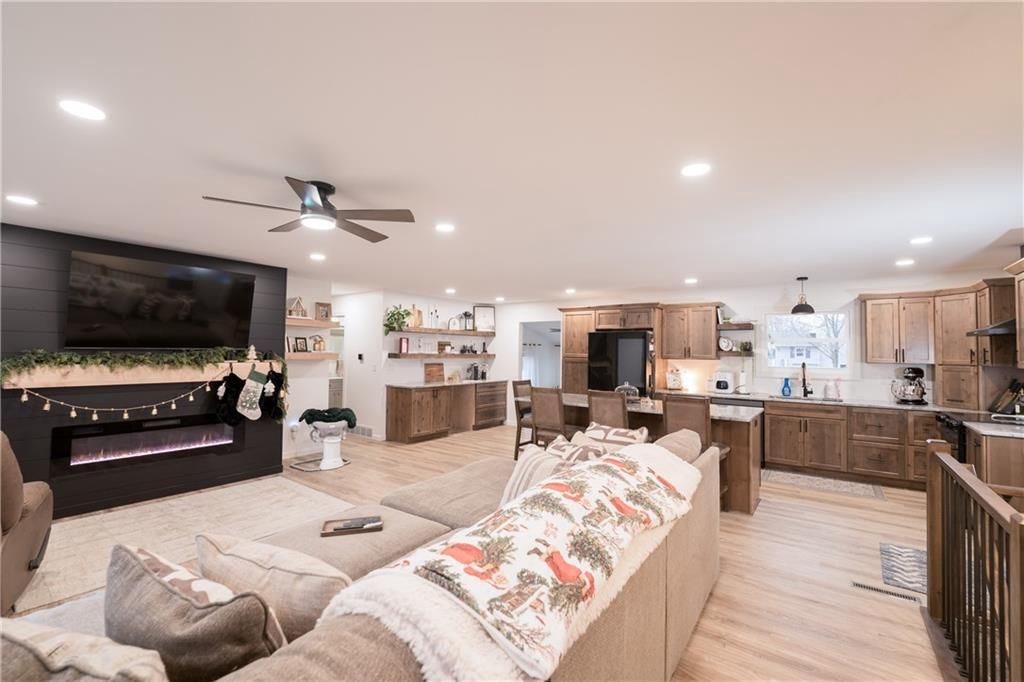 Photo of 3136 Mitchell AVENUE, Eau Claire, WI 54703 (MLS # 1597109)