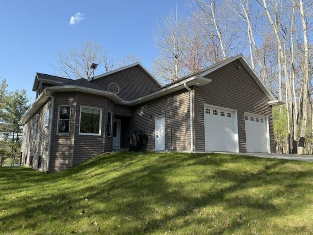 Photo of W10038 Merriman Lake DRIVE, Dunbar, WI 54119 (MLS # 50325661)