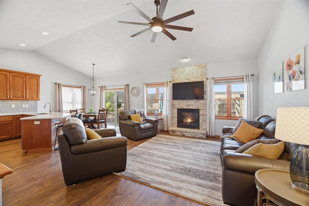 Photo of N9581 Hartford LANE, Appleton, WI 54915 (MLS # 50322972)