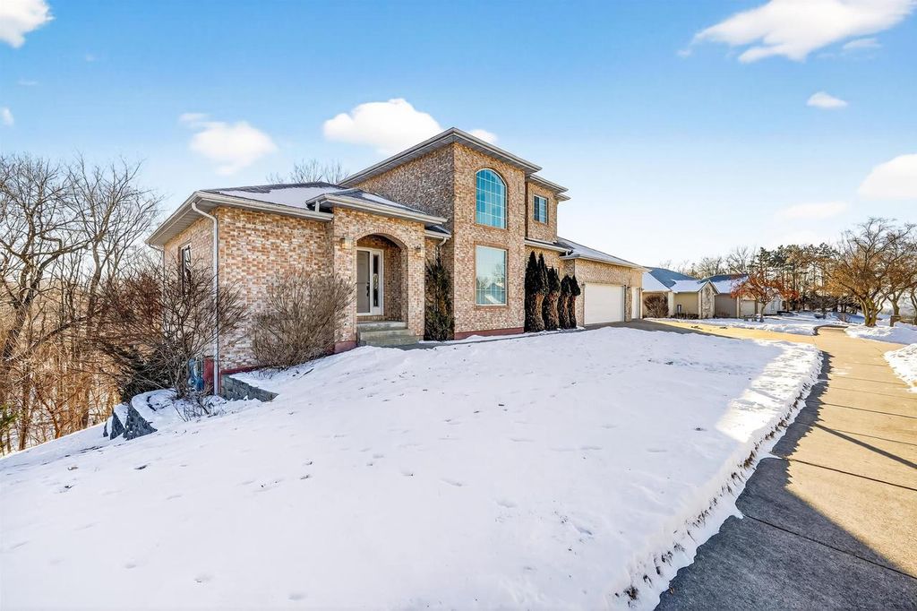 Photo of 2150 Sunset DRIVE, Reedsburg, WI 53959 (MLS # 2015686)