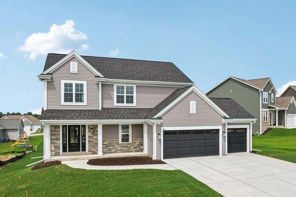 Photo of 665 Mary WAY, Slinger, WI 53086 (MLS # 1940900)