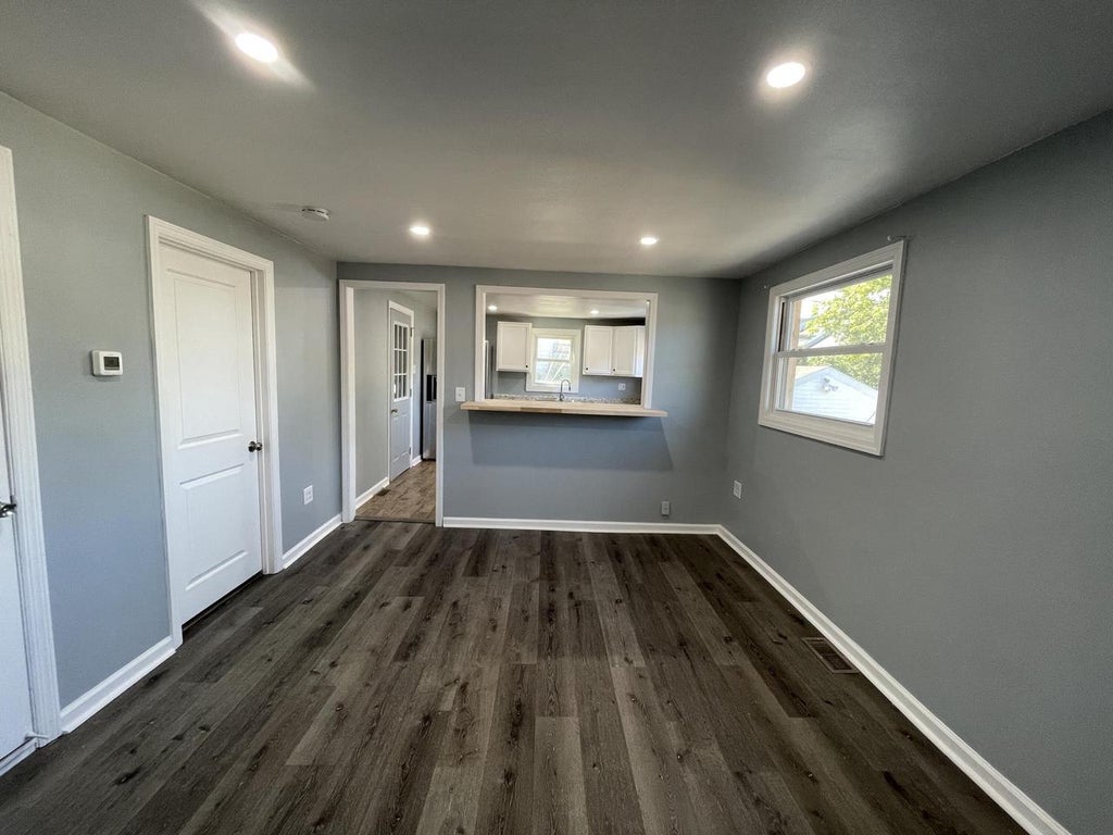 Photo of 1537 S 94th STREET, West Allis, WI 53214 (MLS # 1976372)