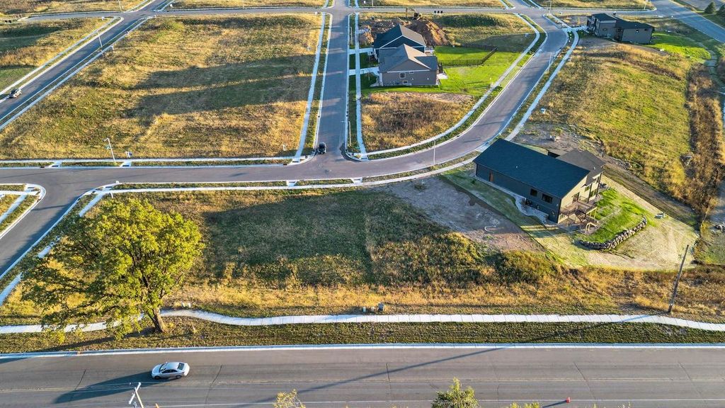 Photo of 680 Clear Pond WAY, Verona, WI 53593 (MLS # 2015957)