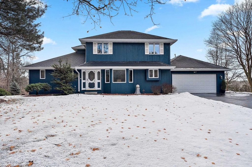 Photo of 3181 High Country COURT, Green Bay, WI 54313 (MLS # 50319895)