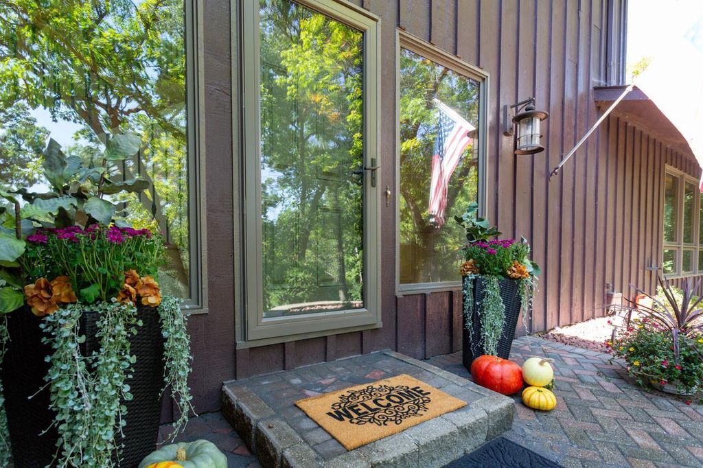 Photo of 2329 Summit DRIVE, Janesville, WI 53548 (MLS # 2018074)