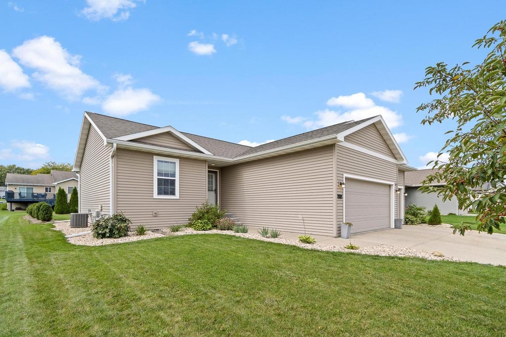 Photo of 2102 Carl AVENUE, Stoughton, WI 53589 (MLS # 2032826)