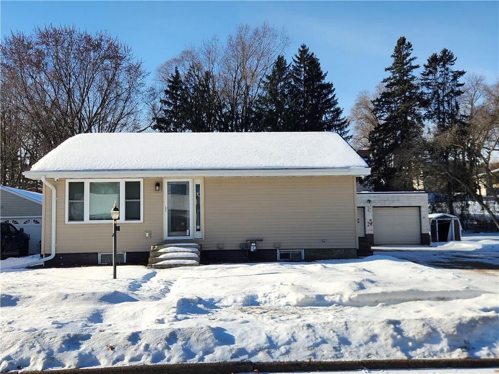 Photo of 602 Chestnut STREET, Black River Falls, WI 54615 (MLS # 1597578)