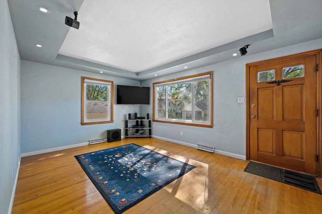 Photo of 9020 W Vincent PLACE, West Allis, WI 53214 (MLS # 1982749)