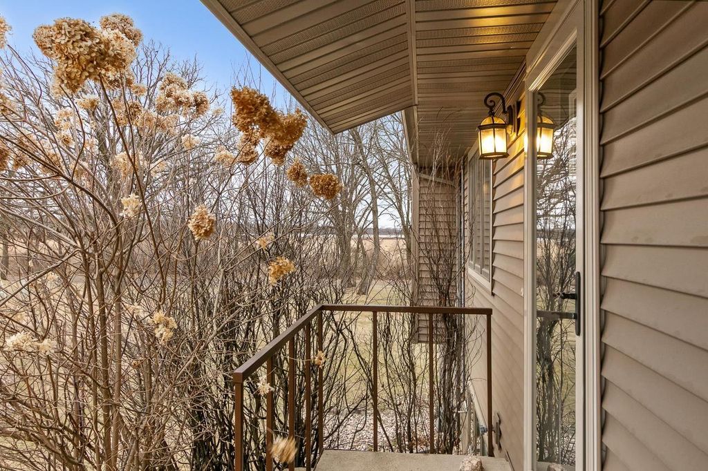 Photo of 6028 Saddle Ridge, Portage, WI 53901 (MLS # 2018450)