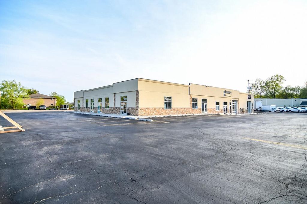 Photo of 1109 Honey COURT, De Pere, WI 54115 (MLS # 50314728)