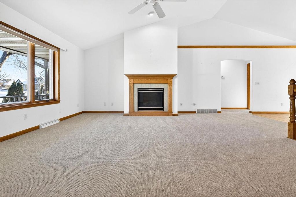 Photo of 3321 E Canvasback LANE, Appleton, WI 54913 (MLS # 50322416)