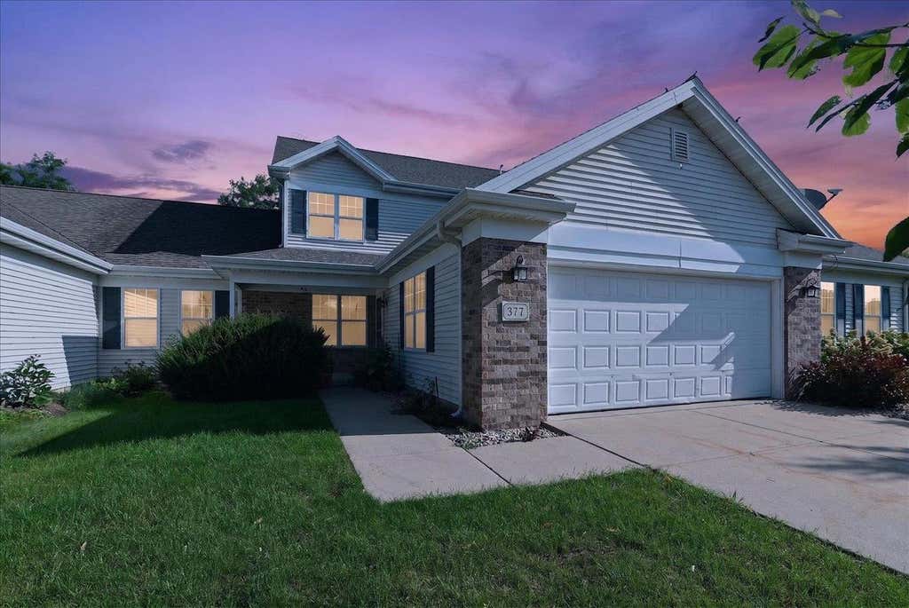 Photo of 377 Concord DRIVE, Oregon, WI 53575 (MLS # 2030772)