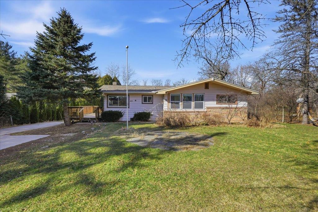 Photo of 2257 S Syene ROAD, Fitchburg, WI 53711 (MLS # 2016658)
