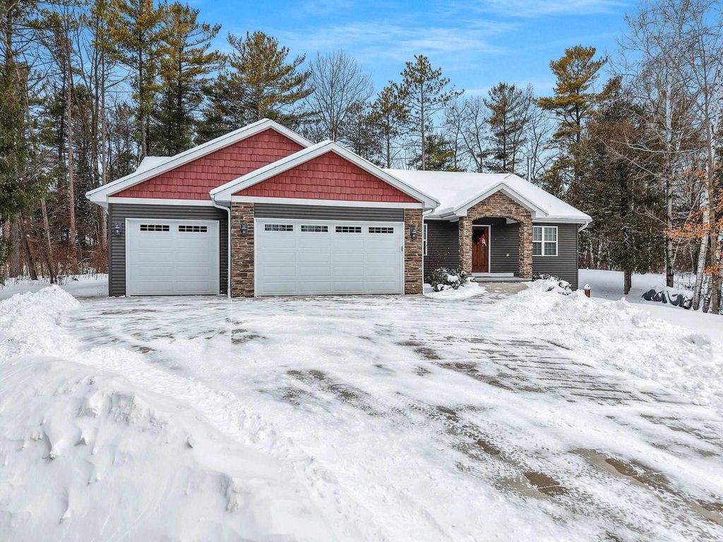 Photo of 4533 Valhalla ROAD, New Franken, WI 54229 (MLS # 50318262)