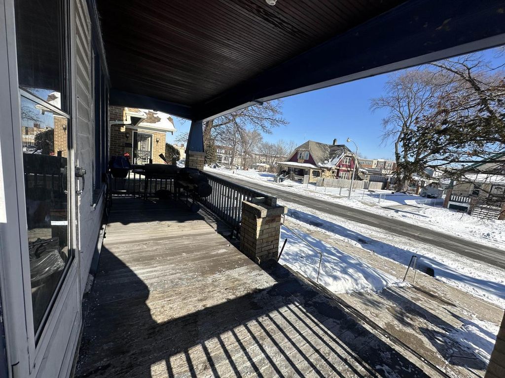 Photo of 3351 N 6th STREET #3351A, Milwaukee, WI 53212 (MLS # 1948912)