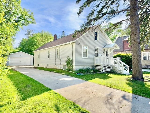 Photo of 1212 Cass STREET, Green Bay, WI 54301 (MLS # 50326742)