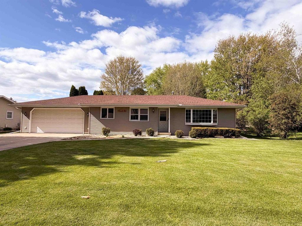 Photo of 1214 Hillcrest ROAD, Black Earth, WI 53515 (MLS # 2022656)