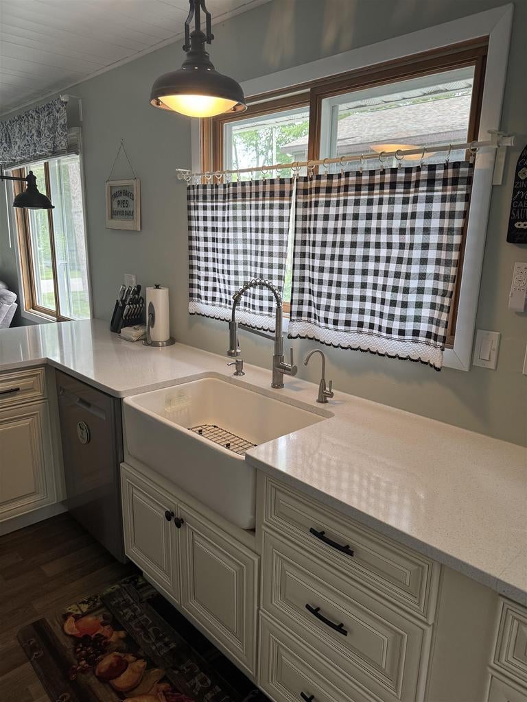 Photo of N4231 Lakeview DRIVE, Markesan, WI 53946 (MLS # 2027342)