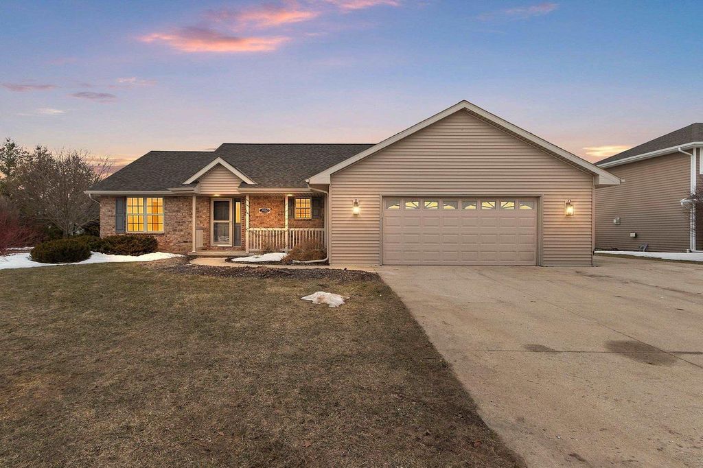Photo of 3950 Agatha Christie AVENUE, De Pere, WI 54115 (MLS # 50322765)