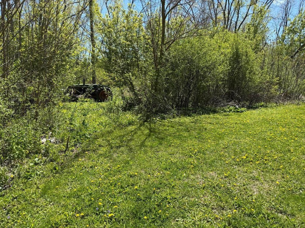 Photo of 20 Bayberry COURT, Oshkosh, WI 54902 (MLS # 50325763)