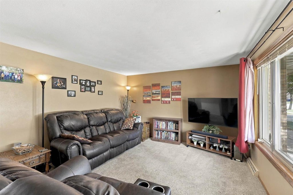 Photo of 1815 Roosevelt STREET, Little Chute, WI 54140 (MLS # 50332562)