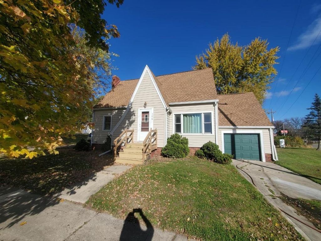 Photo of 1060 Oak STREET, Plain, WI 53577 (MLS # 2011868)