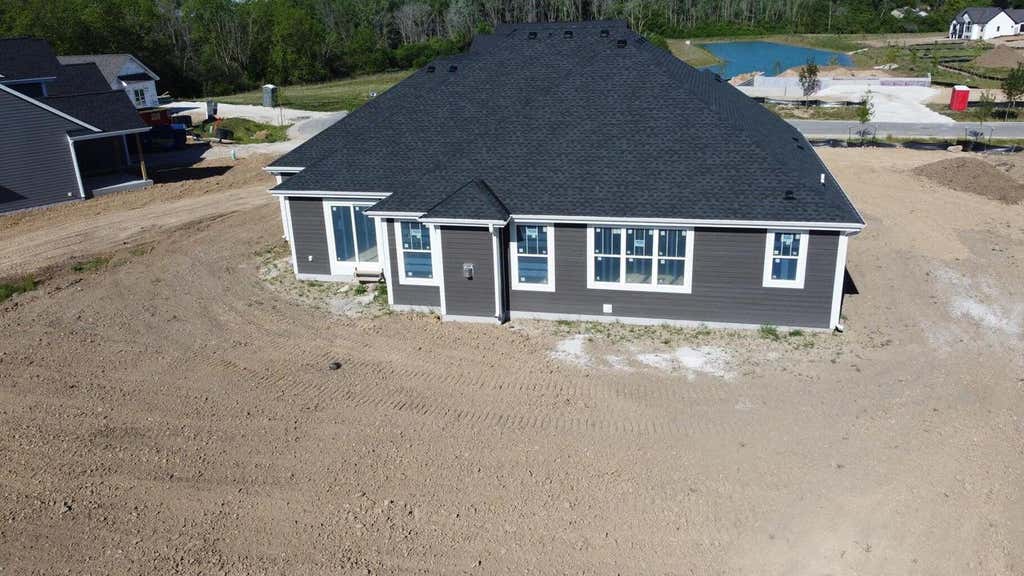 Photo of 9800 N Migratory COURT, Mequon, WI 53097 (MLS # 1966559)