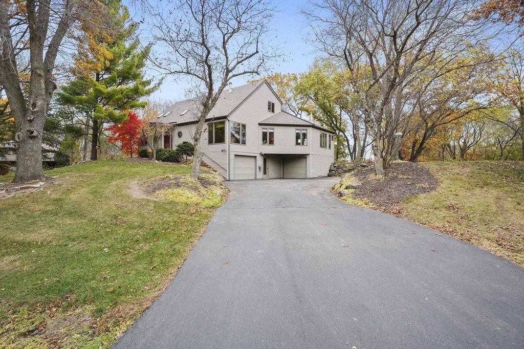 Photo of 4992 Sunrise Ridge TRAIL, Middleton, WI 53562 (MLS # 2013964)