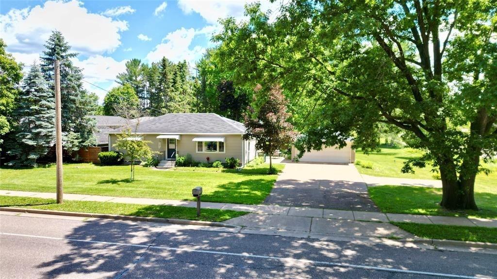 Photo of 3719 Rudolph ROAD, Eau Claire, WI 54701 (MLS # 1604864)