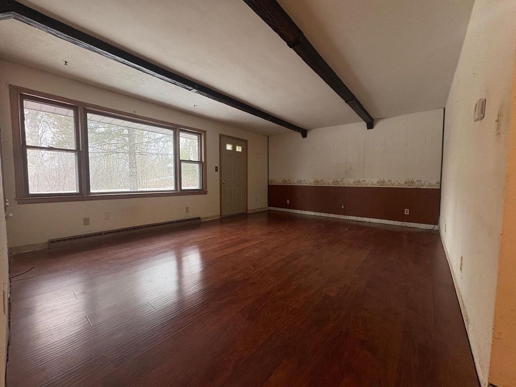 Photo of 2421 Wallace Lake ROAD, West Bend, WI 53090 (MLS # 1945933)