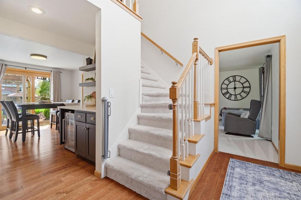 Photo of 1601 E Meadow Grove BOULEVARD, Appleton, WI 54915 (MLS # 50325096)