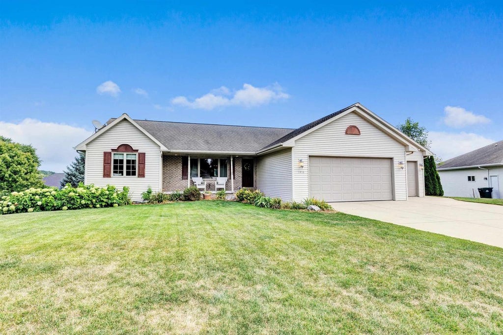Photo of 1416 Wilbert Hill COURT, Howard, WI 54313 (MLS # 50330780)