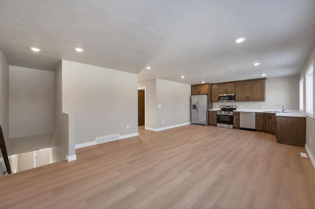 Photo of 1230 Goodell STREET, Green Bay, WI 54301 (MLS # 50320224)