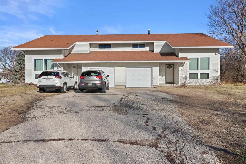 Photo of 2700 Bailey ROAD, Sun Prairie, WI 53590 (MLS # 2014927)