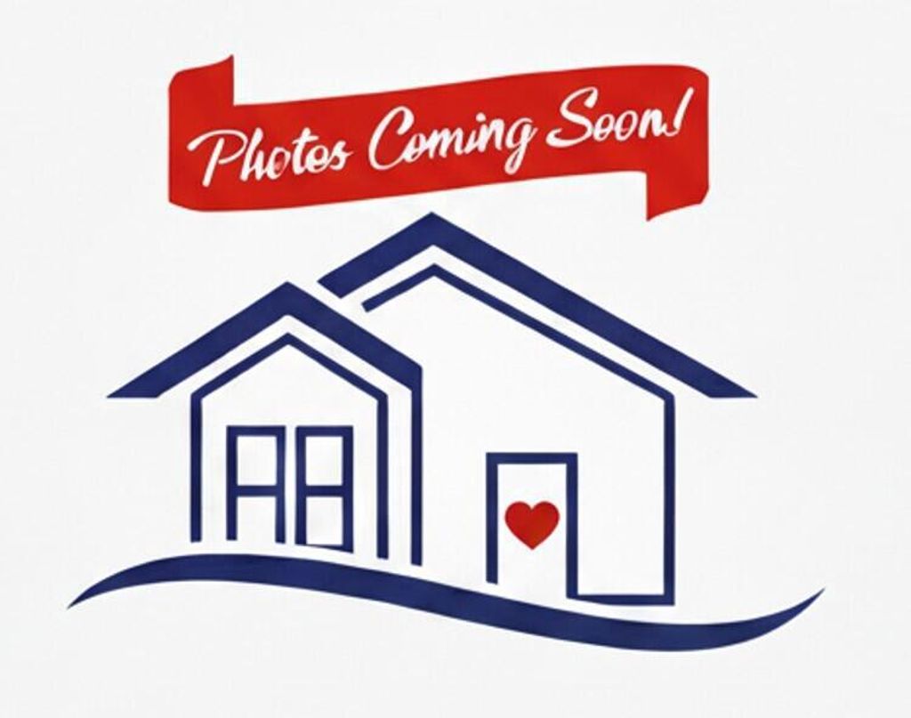 Photo of W330N9225 W Shore DRIVE, Hartland, WI 53029 (MLS # 1959540)