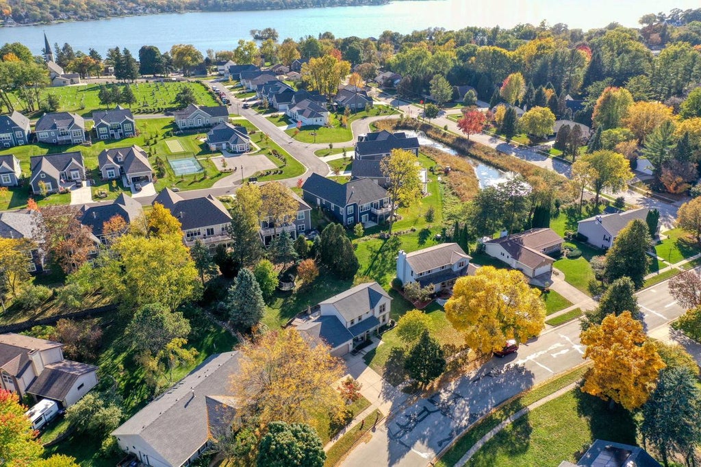 Photo of 444 Cheshire LANE, Pewaukee, WI 53072 (MLS # 1984518)