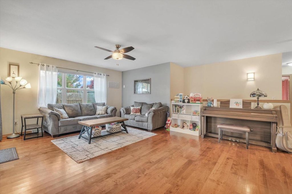 Photo of 139 N 6th AVENUE, West Bend, WI 53095 (MLS # 1945039)