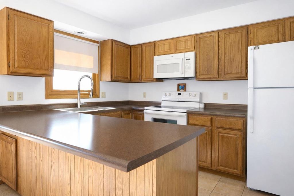 Photo of W6127 Colonial DRIVE, Appleton, WI 54914 (MLS # 50321843)