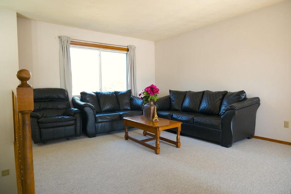 Photo of W6127 Colonial DRIVE, Appleton, WI 54914 (MLS # 50321843)