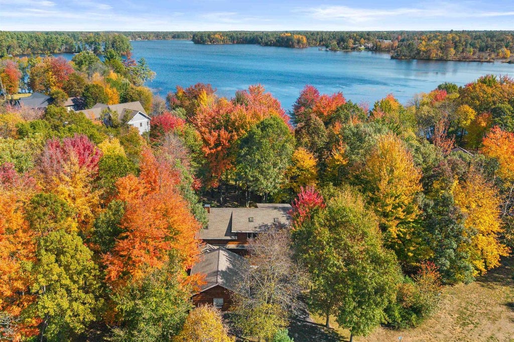 Photo of 863 Rising Sun TRAIL, Wisconsin Rapids, WI 54494 (MLS # 22605129)