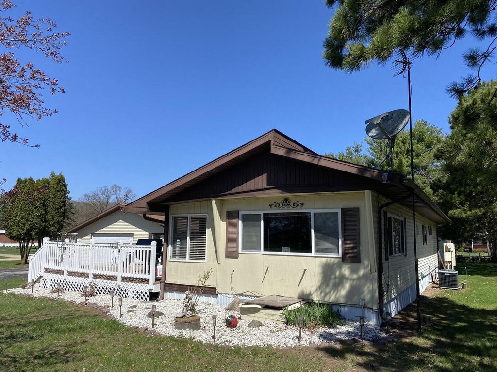 Photo of W1026 Laurie LANE, Montello, WI 53949 (MLS # 2013821)