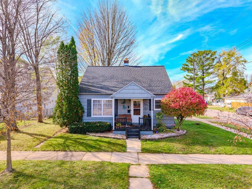 Photo of 2008 N 8th STREET, Wausau, WI 54403 (MLS # 22605230)