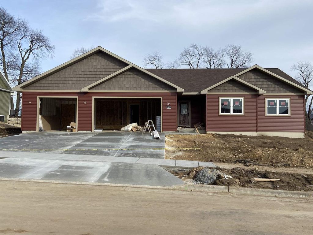 Photo of 402 Roosevelt STREET, Baraboo, WI 53913 (MLS # 2016827)